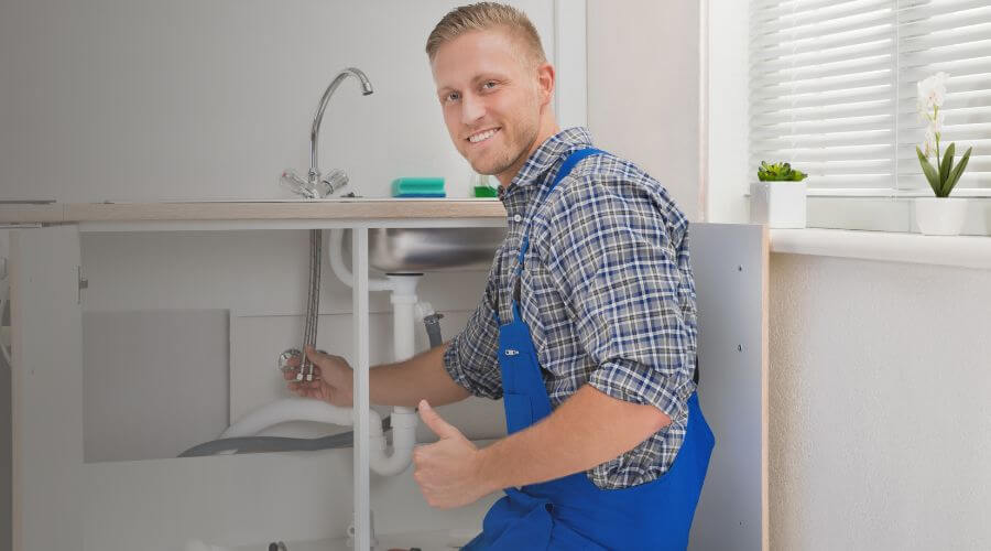 Local tankless water heater installation in North Henderson, IL
